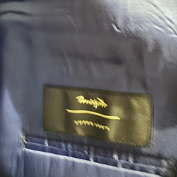 Joseph Abboud blue suit. 46L - Picture 4 of 9